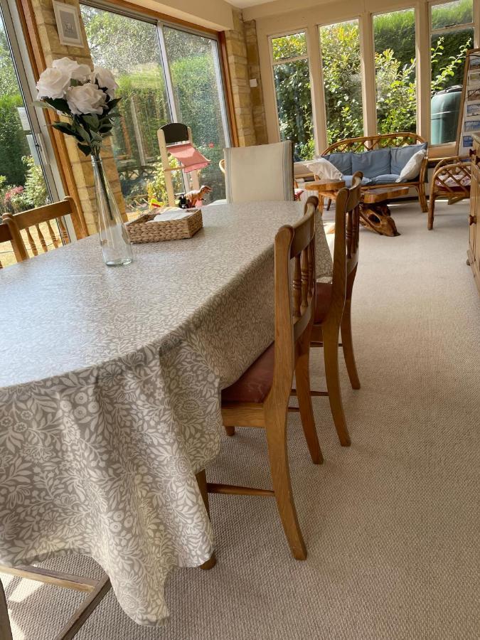 Cotswolds Luxury House In Central Bourton Large Sleeps 2-11. Pet Friendly. Exteriér fotografie