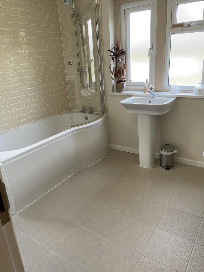 Cotswolds Luxury House In Central Bourton Large Sleeps 2-11. Pet Friendly. Exteriér fotografie